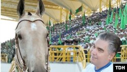 Туркманистон Рӯзи аспро ҷашн гирифт.