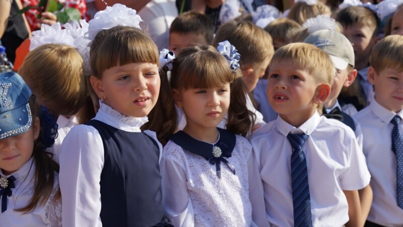 Несмотря на коронавирус в Крыму хотят собрать детей на линейки 1 сентября