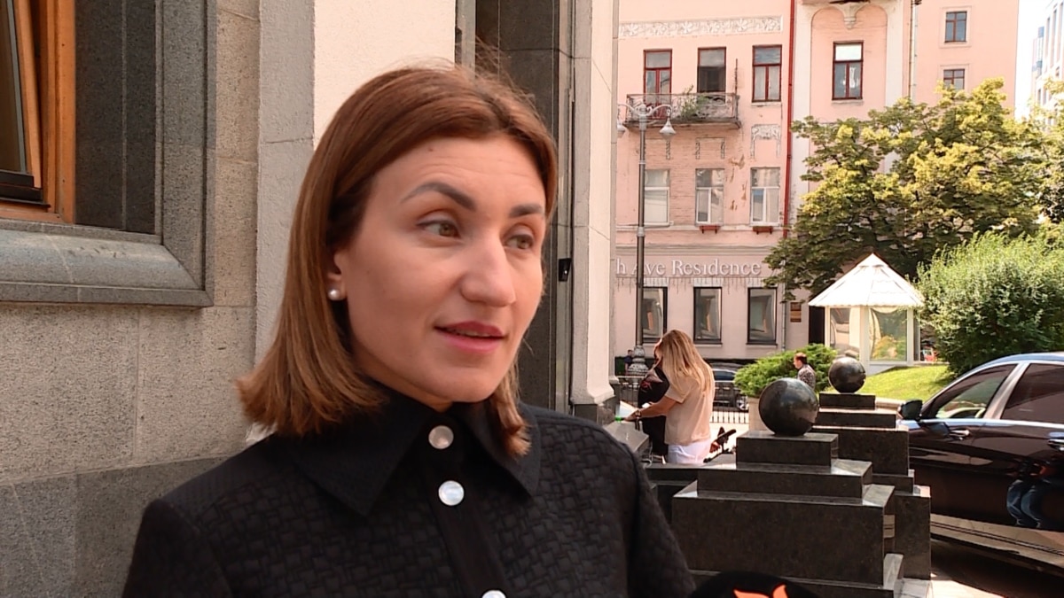 У ВР зареєстрована постанова про складання повноважень депутаткою Плачковою, яка була обрана від «ОПЗЖ»