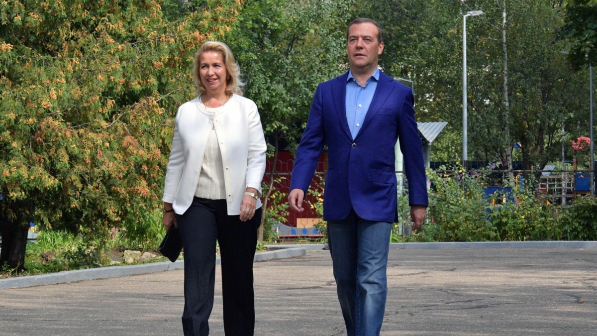 Светлана Медведева получила знак отличия "За благодеяние"