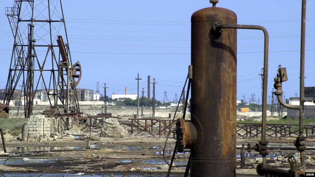 Azerbaijan's first oil boom dates back to the end of the 19th century.