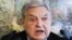 George Soros la o conferință de presă la Davos