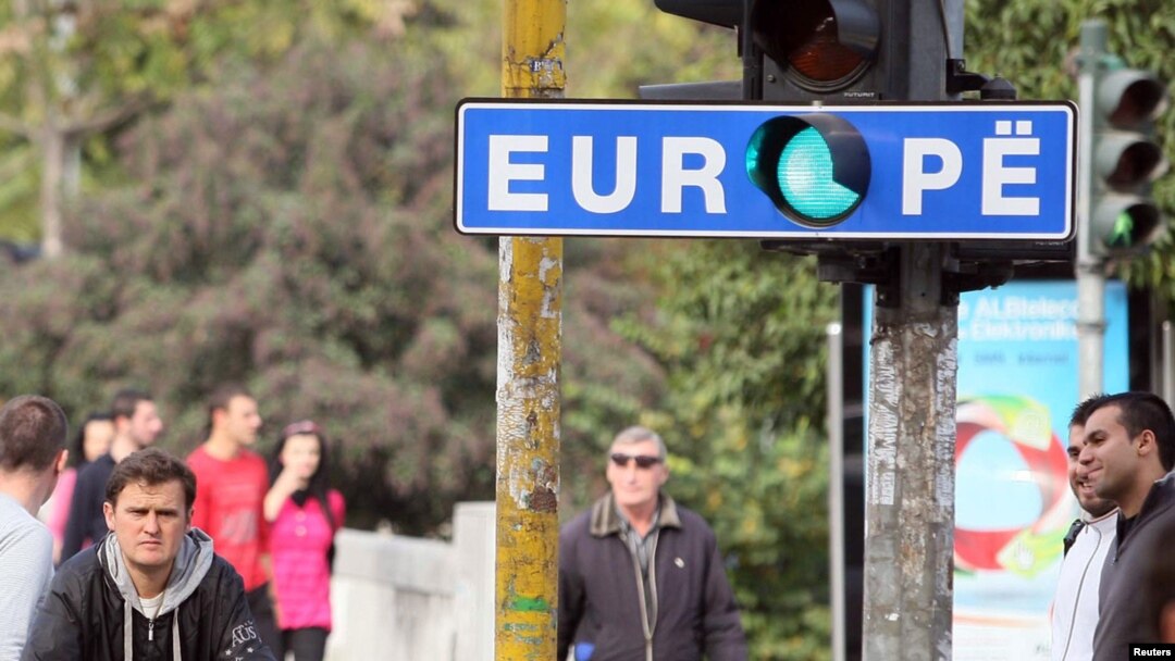 Tirana, fotoarhiv