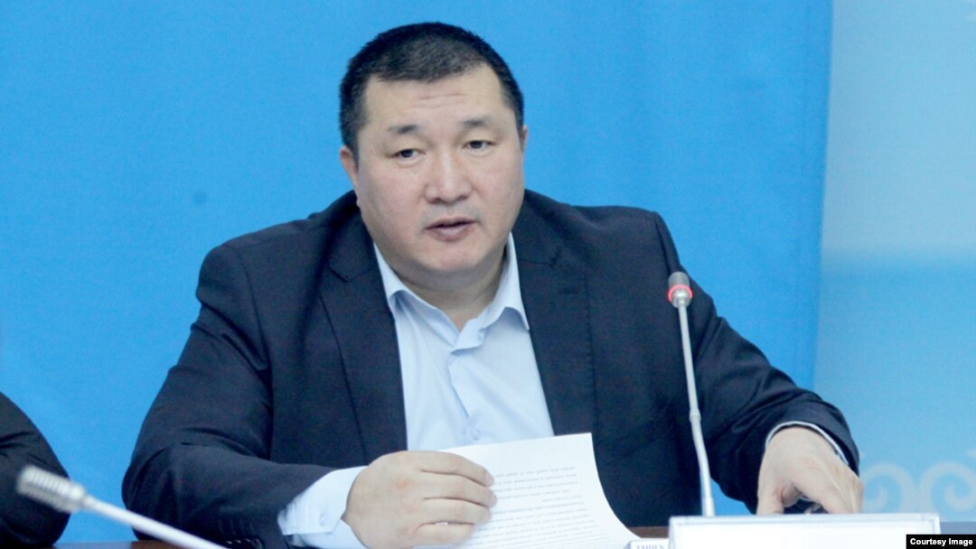 Курманбек Дыйканбаев.