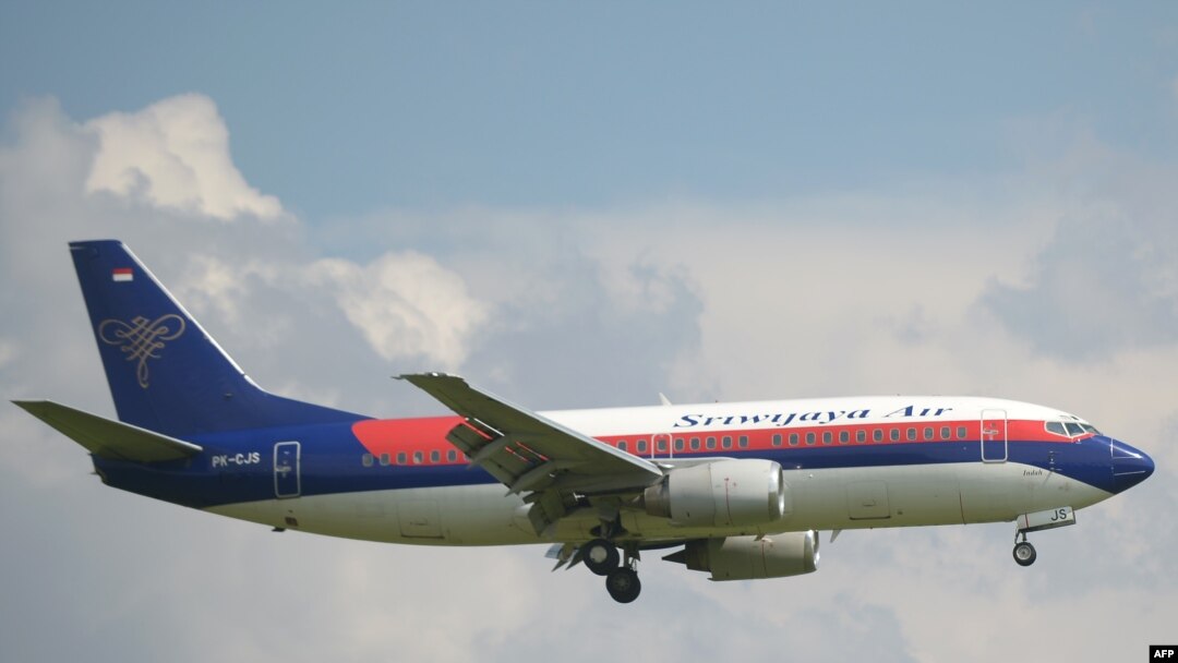 «Sriwijaya Air» аба жолдору компаниясынын башка учагы. 2013-жылдын 18-марты.