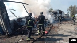 Последствия одного из российских обстрелов 3 мая в Днепропетровской области