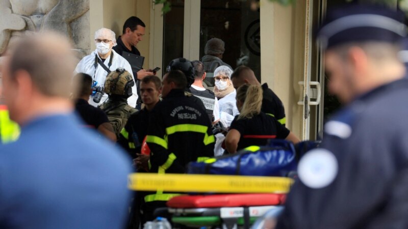 Francuska podiže nivo pripravnosti nakon ubistva učitelja u školi