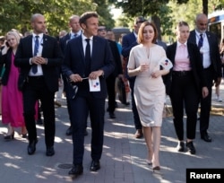 Președintele Emmanuel Macron i-a spus Maiei Sandu că Franța sprijină candidatura Rep. Moldova la UE, dar cu condiții.