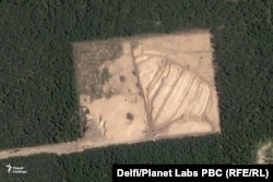 A Planet Labs image from August 13 shows the southeastern sector at the site, an area known locally as Signal Hill.