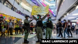 Ілюстраційне фото. Поліція застерігає проти демонстрацій на тлі ухалення хакону про національну безпеку, Гонконг, 2020 рік