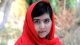 Time žurnalynyň "Dünýäniň iň täsirli 100 adamy" atly sanawyna giren 15 ýaşyndaky pakistanly Malala Ýusufzaý.