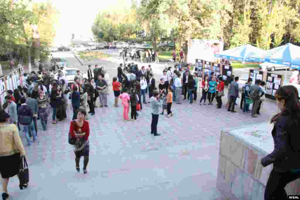 "Бир дүйнөдөн" бир ирмем #10