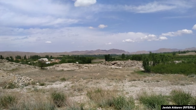 После конфликта на кыргызско-таджикской границе в Кок-Таше 9 мая 2020 года. Кыргызстан, Баткен.