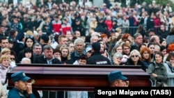 Церемония прощания с погибшими в Керчи, 19 октября 2018 года