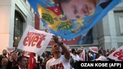 تجمع روز یکشنبه هواداران اردوغان و تغییرات قانون اساسی در استانبول