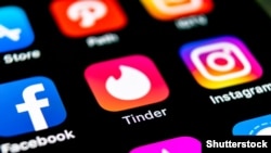 The Pakistan Telecommunication Authority (PTA) said it had barred users from accessing Tinder, Grindr, SayHi, Tagged, and Skout after the social networking apps failed to "moderate ... content in accordance" with Pakistan's laws.
