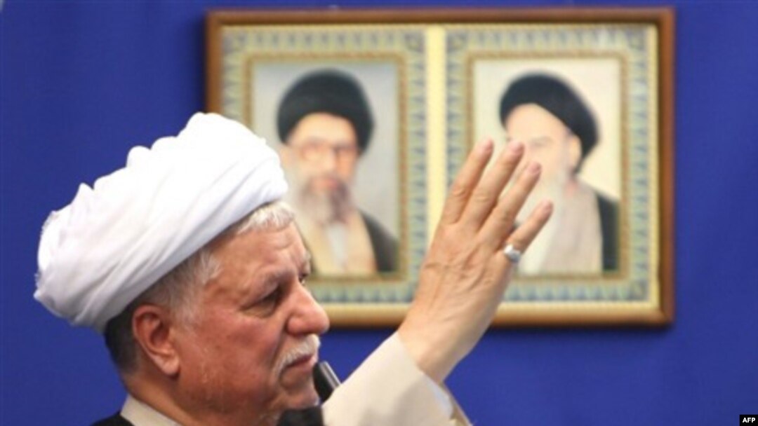 اکبرهاشمی رفسنجانی در نماز جمعه تهران از اقدام دولت ترکمنستان در قطع صدور گاز به ايران و عملکرد دولت نهم در پيش بينی نکردن کمبود گاز انتقاد کرد.