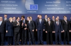 Лідери країн ЄС фотографуються під час саміту ЄС. Березень, 2018 року