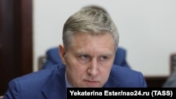 Исполняющий обязанности главы Ненецкого автономного округа Юрий Бездудный недавно заявил, что с предлагаемыми планами объединения регионов «спешка не нужна».