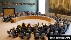 تصویر نمایی از شورای امنیت را در آوریل سال پیش نشان می‌دهد؛ نشست‌های فعلی به‌دلیل همه‌گیری عمدتا به‌صورت مجازی انجام می‌گیرد.