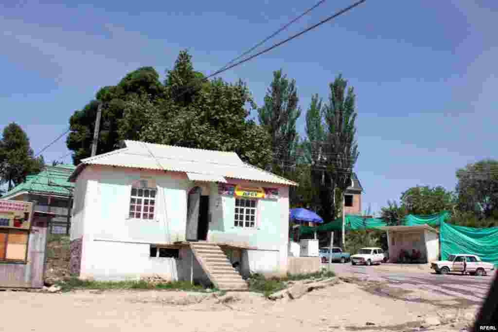 Бомпӯшиҳои рангини Душанбе #34