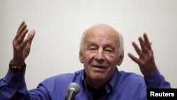 Eduardo Galeano, 2011