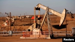 Добыча нефти в Калифорнии