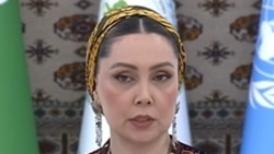 Diňle: 'Prezident gyzlarynyň diplomatiýasy'. Gurbanguly Berdimuhamedow gyzy bilen Azerbaýjana sapar etdi