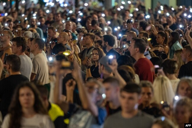 Protestues në Beograd, më 1 shtator 2025.