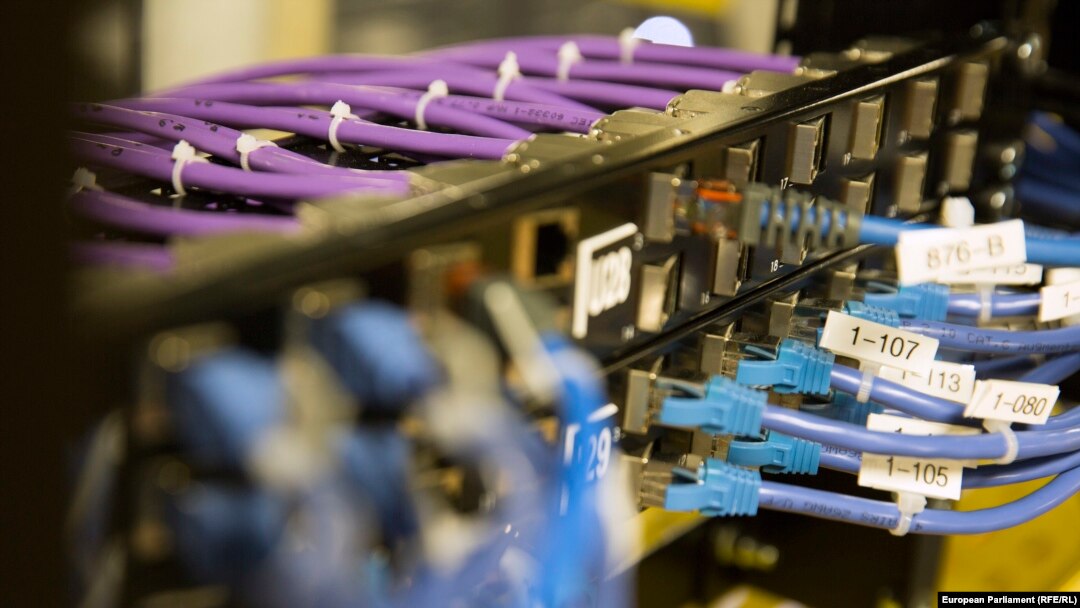 Cabluri aparținând companiei de telecomunicații din Bulgaria