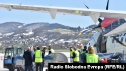 Donacija Vlade Srbije od 10 hiljada vakcina za Kanton Sarajevo stigla na sarajevski aerodrom