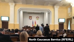 Заседание парламента в Осетии