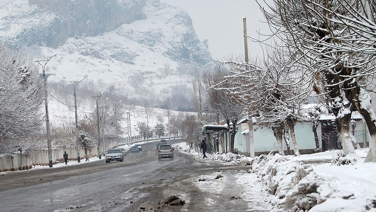 Погода ош на месяц. Зима Кыргызстан Ош. Ош зимой. Ош климат. Пагода Ош.