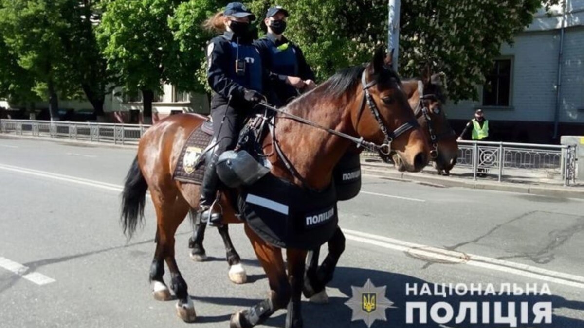 policiya-v-ukraine-9-maya-sostoyalosy-495-meropriyatiy-s-uchastiem-pochti-9-tysyach-chelovek Полиция: в Украине 9 мая состоялось 495 мероприятий с участием почти 9 тысяч человек