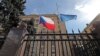 Россия выдворяет двух чешских дипломатов – после скандала в Праге