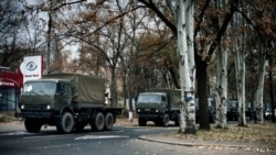 У день «виборів» до Донецька прибули для сепаратистів нові колони військової техніки, 2 листопада 2014 року