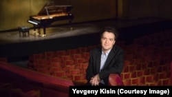 Пианист Евгений Кисин