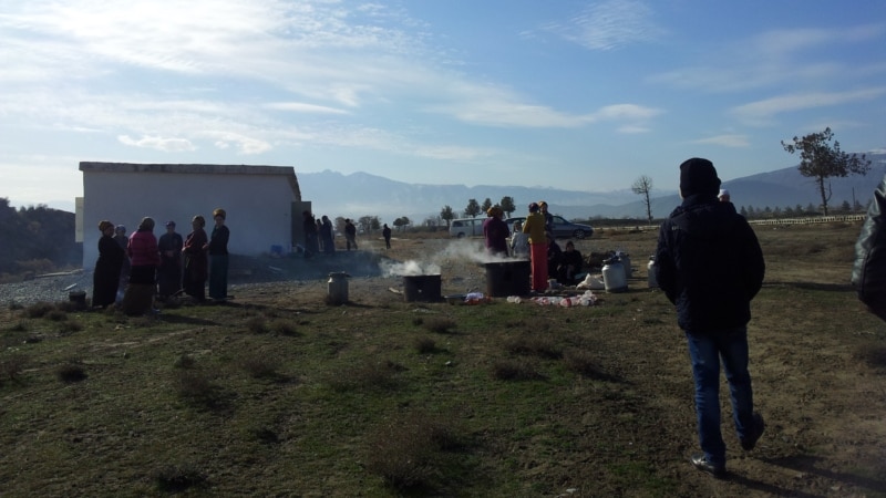 12-nji ýanwarda 'çetine deglen' adamlar taryhy hakykatyň aýdylmagyny isleýär