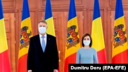 Președintele României, Klaus Iohannis și președinta Maia Sandu la președinția de la Chișinău, 29 decembrie 2020.