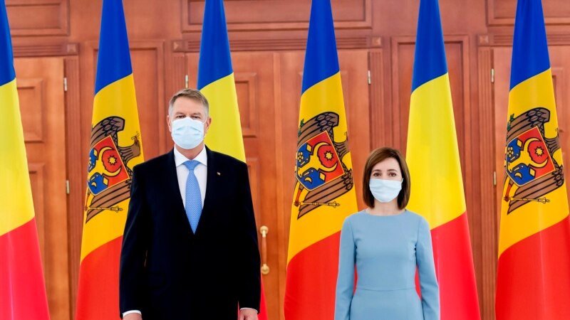 Iohannis promite până la 200 de mii de vaccinuri  anti-Covid 19 pentru R. Moldova