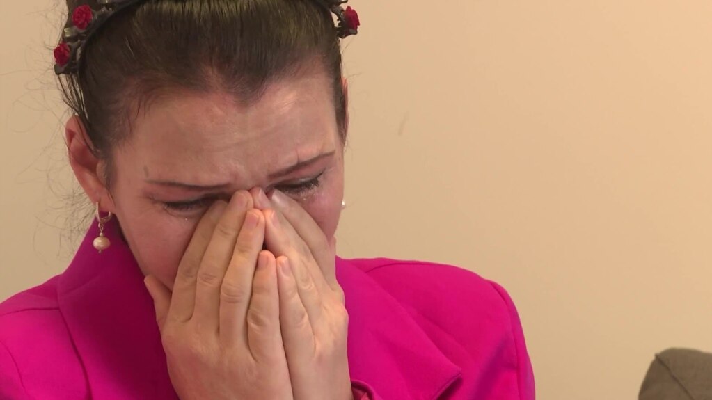 "Шаш моҳ шуд, бачаҳоямро надидам". Зане мегӯяд, шавҳараш кӯдаконро рабудааст