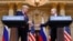 Дональд Трамп (ліворуч) і Володимир Путін у Гельсінкі, 16 липня 2018 року