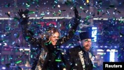 Jennifer Nettles və Kristian Bush Nyu Yorkda çıxış edir