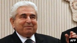 Димитрис Христофиа, архив