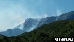Dim od požara u blizini Jablanice u BiH, 15. avgust 2021.