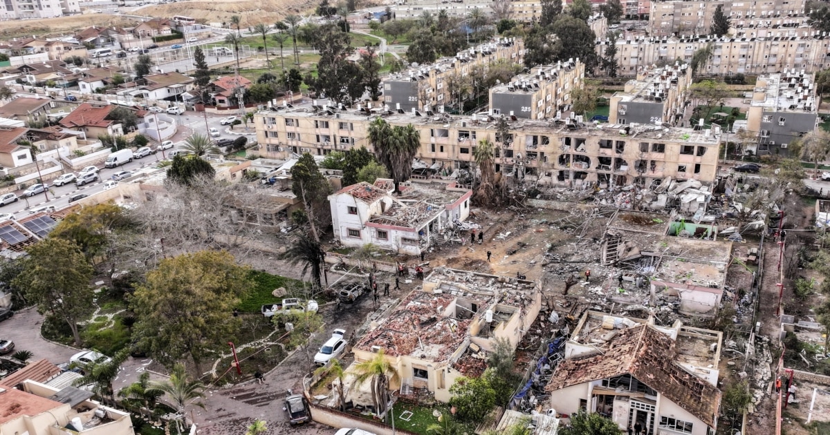 Izraeli thotë se Irani e ka sulmuar me mbi 400 raketa balistike që nga nisja e luftës