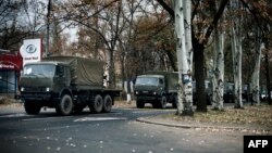 У день «виборів» до Донецька прибули для сепаратистів нові колони військової техніки, 2 листопада 2014 року