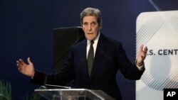 John Kerry, trimisul special american pentru probleme climatice, la a 27-a ediție a Conferinței ONU de la Sharm el-Sheikh, Egipt, 8 noiembrie 2022.