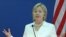 Хиллари Клинтон Делиде студенттер менен жолугушууда. 20-июн, 2009-жыл.