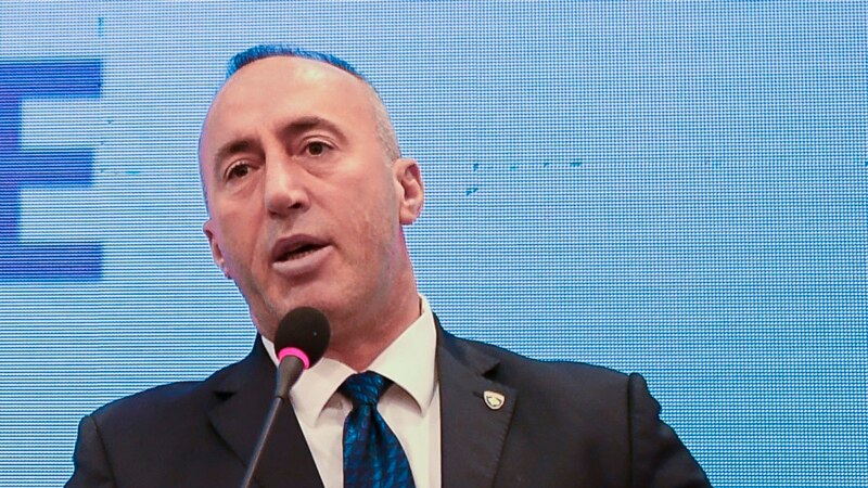 Haradinaj: Takse pozitino uticale na domaću proizvodnju